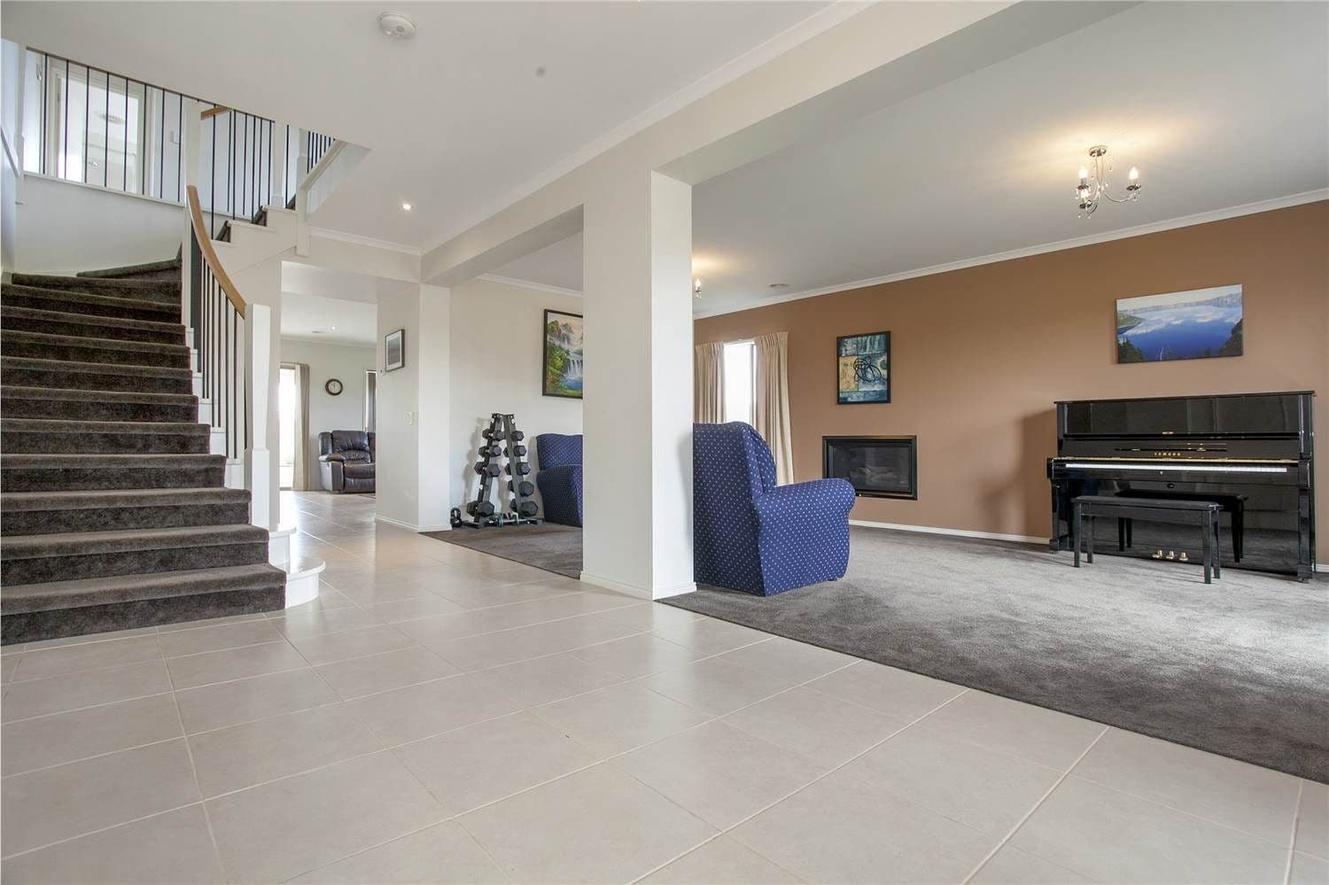 15 Hoffman Court, LARA VIC 3212, Lara - Thumbnail 2