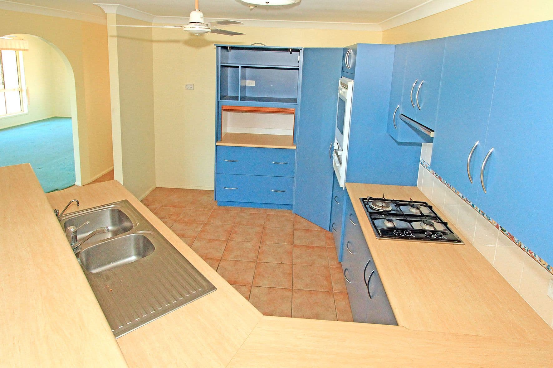 1 Regina Close, YEPPOON QLD 4703, Yeppoon - Thumbnail 4