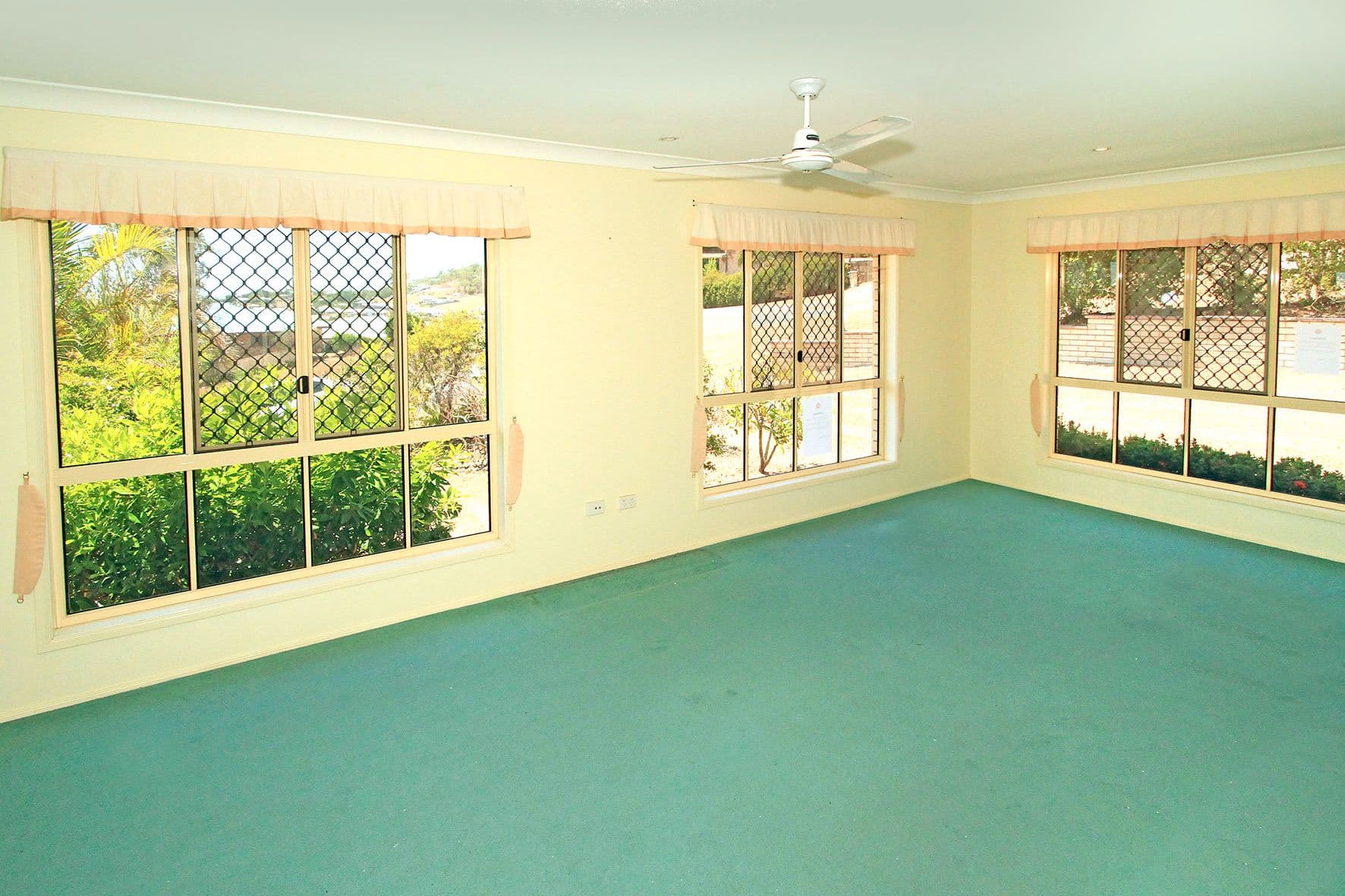 1 Regina Close, YEPPOON QLD 4703, Yeppoon - Thumbnail 7