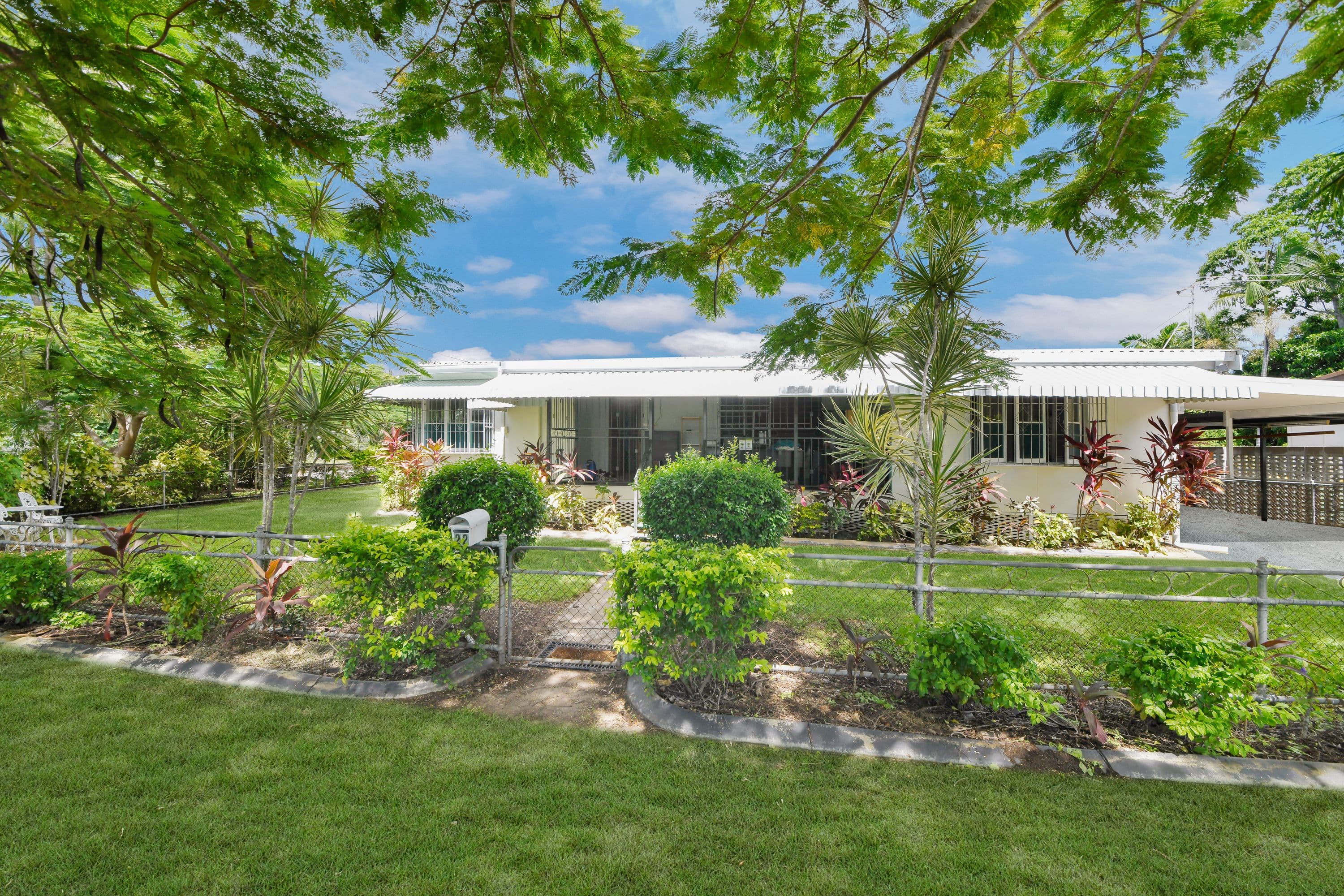22 Kenilworth Avenue, Hyde Park QLD 4812, Hyde Park - Thumbnail 8
