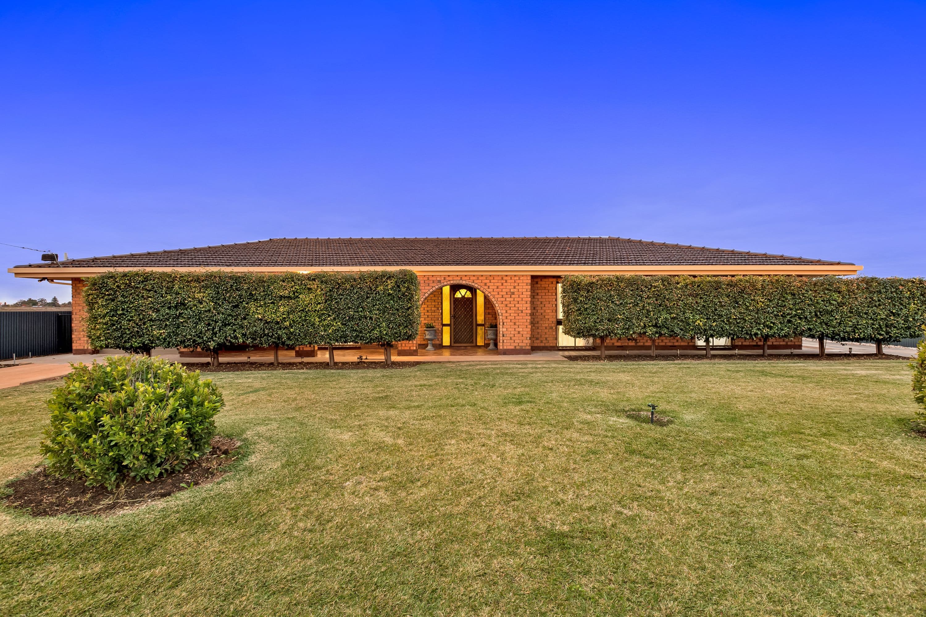 865 Coorong Avenue, Red Cliffs VIC 3496, Red Cliffs - Thumbnail 2