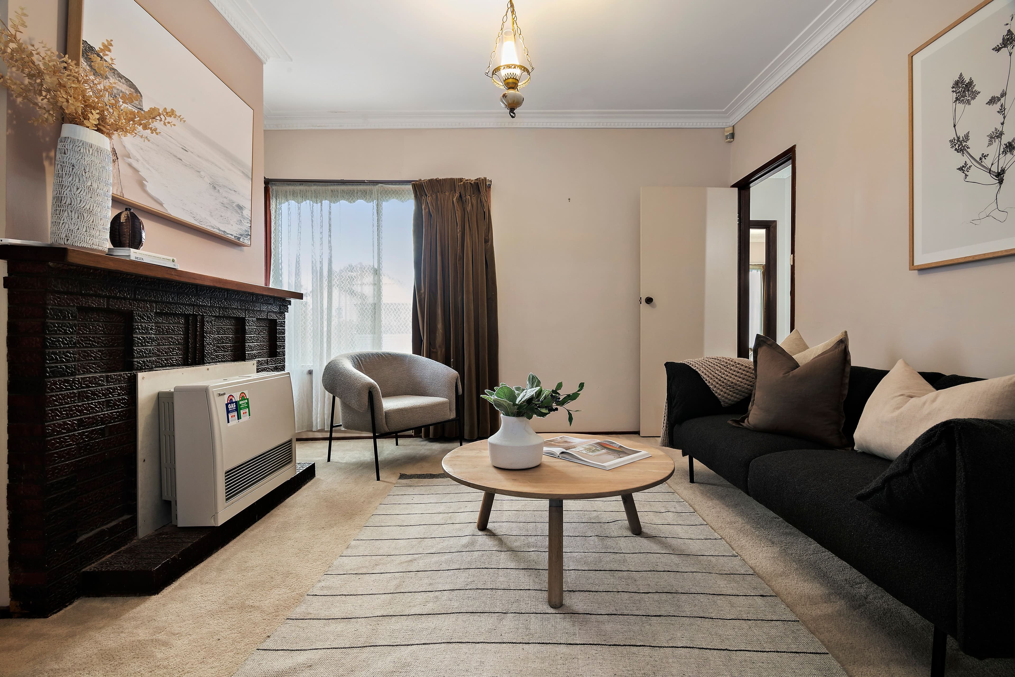 57 Chapman Street, Sunshine VIC 3020, Sunshine - Thumbnail 2