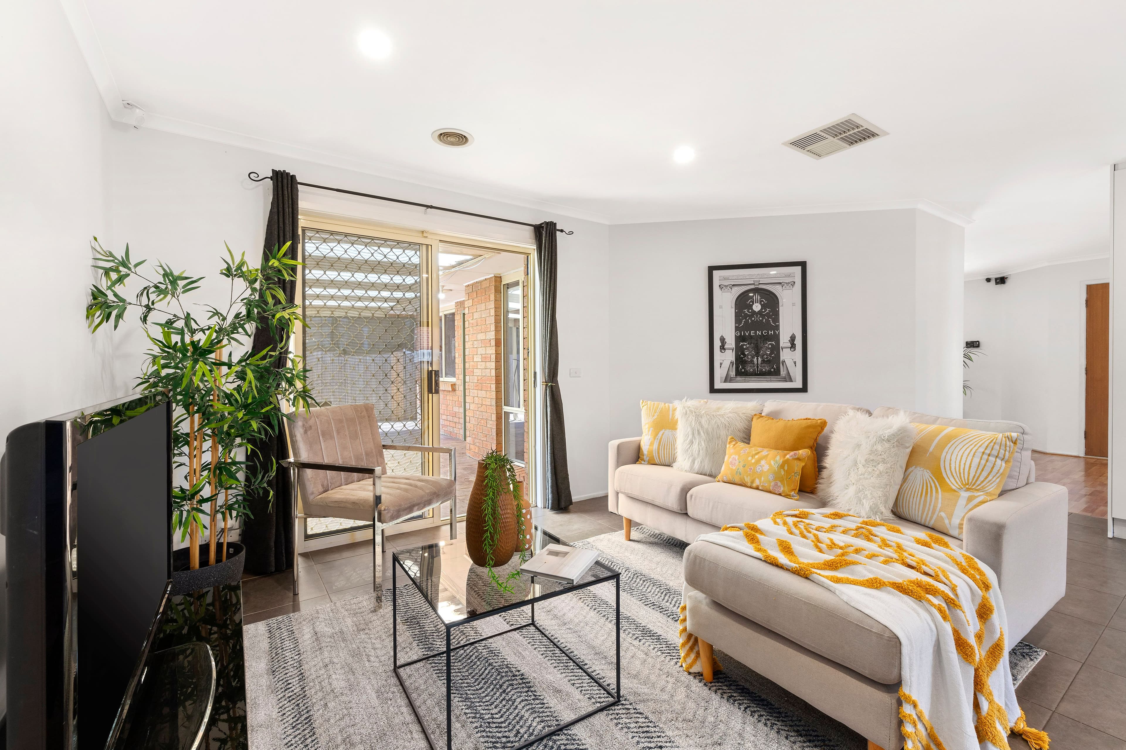 5 Sherwin Place, Roxburgh Park VIC 3064, Roxburgh Park - Thumbnail 4