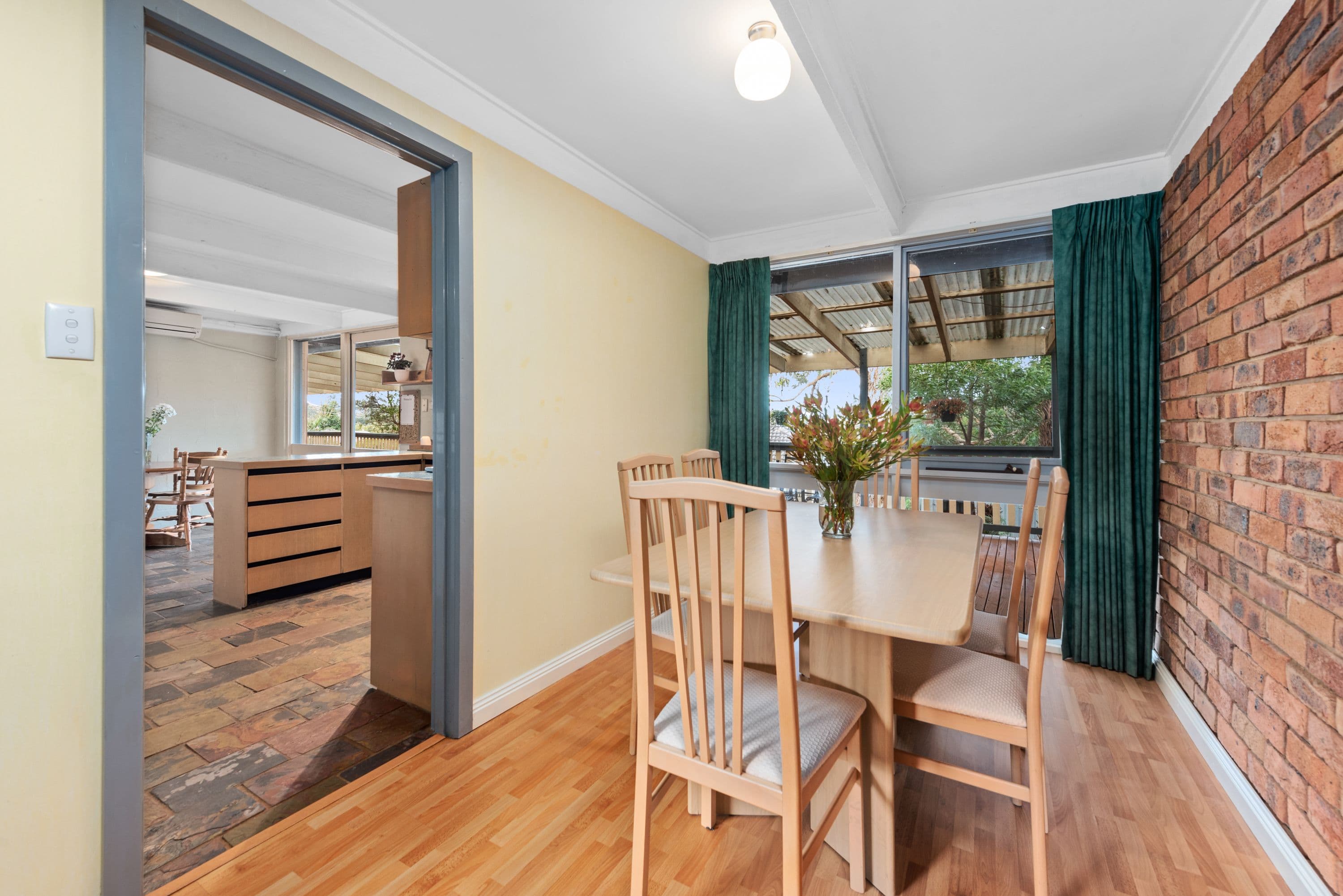 2 Arkarra Court, Mooroolbark VIC 3138, Mooroolbark - Thumbnail 5