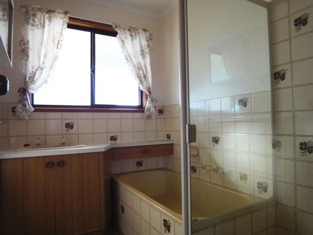 54 King Street, CLARE SA 5453, Clare - Thumbnail 5