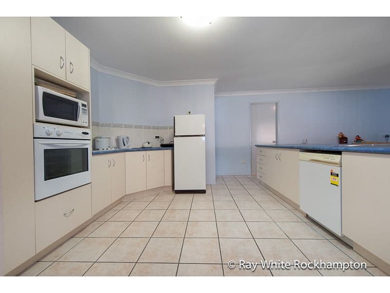 34 Cheney Street, NORMAN GARDENS QLD 4701, Norman Gardens - Thumbnail 5