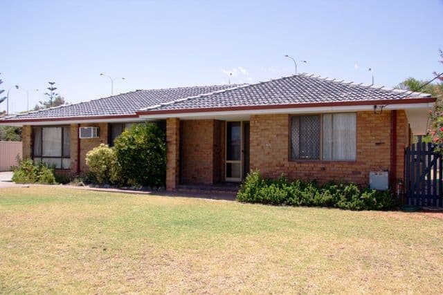 55 McAleer Drive, MAHOMETS FLATS WA 6530, Mahomets Flats - Image 1