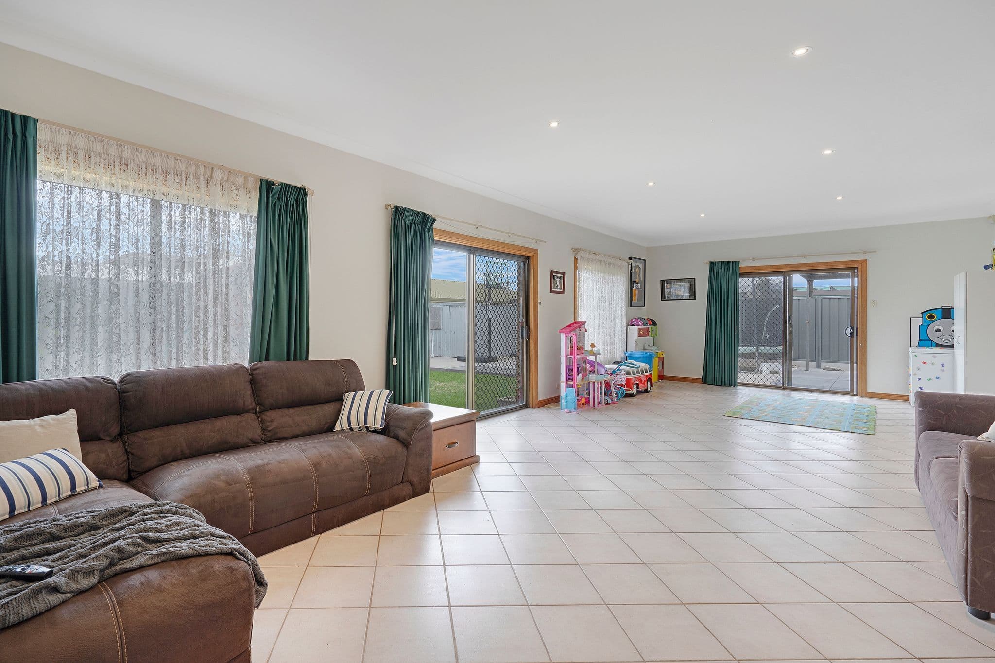 11 Yalpara Avenue, Seaton SA 5023, Seaton - Thumbnail 5