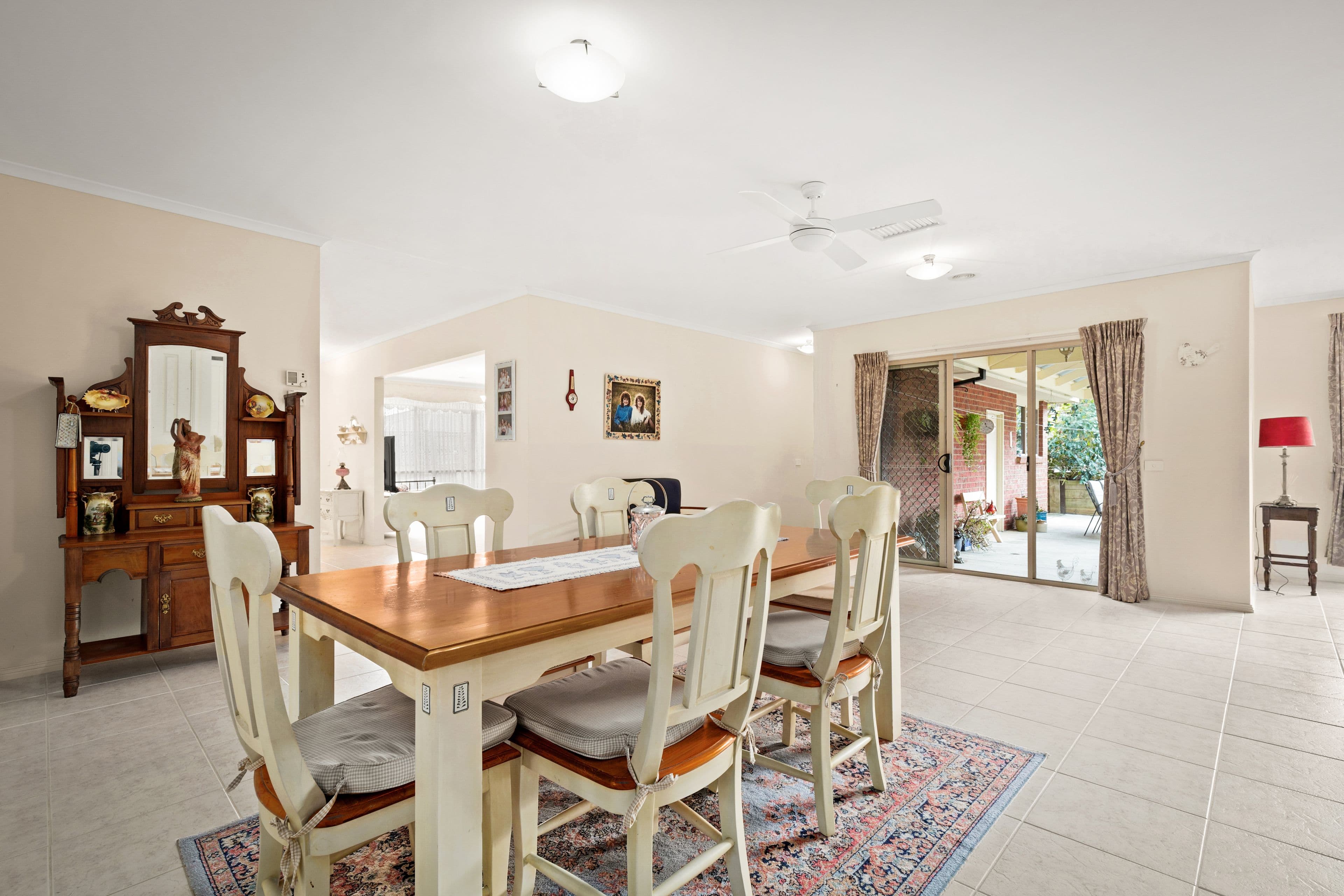 8 Kerry Place, Garfield VIC 3814, Garfield - Thumbnail 3