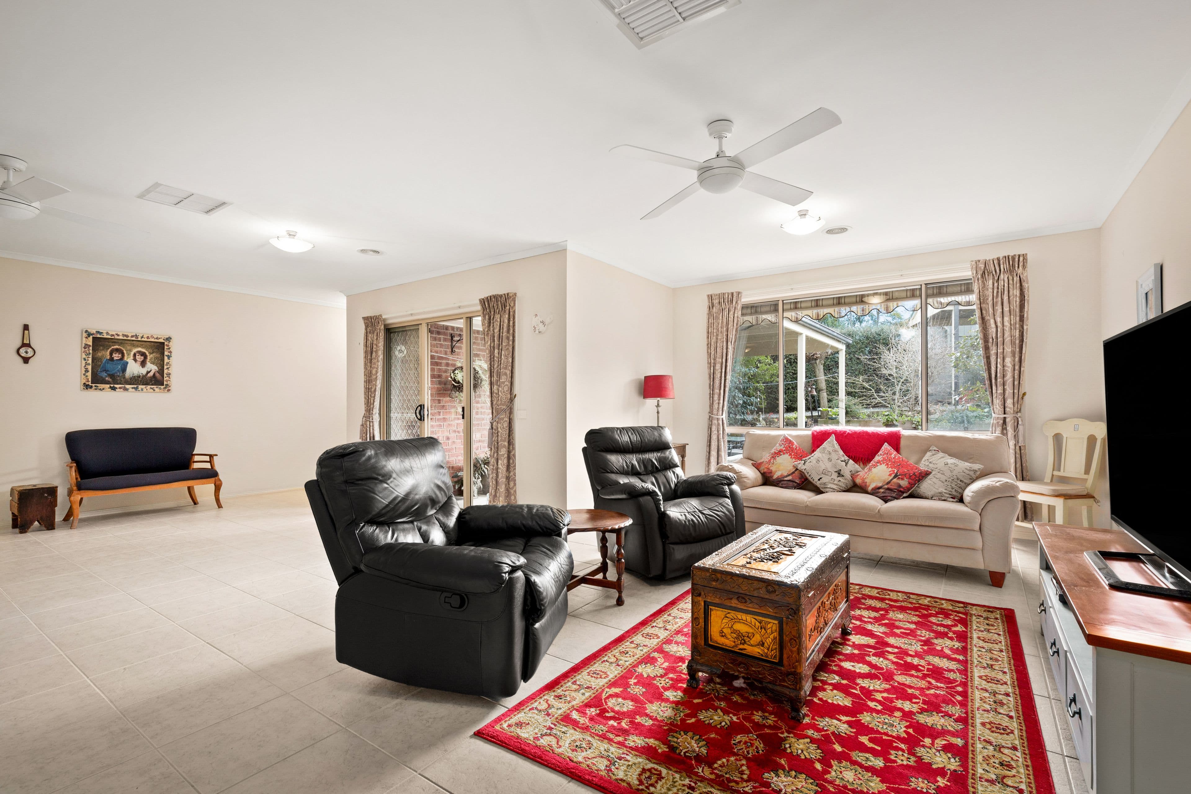 8 Kerry Place, Garfield VIC 3814, Garfield - Thumbnail 4