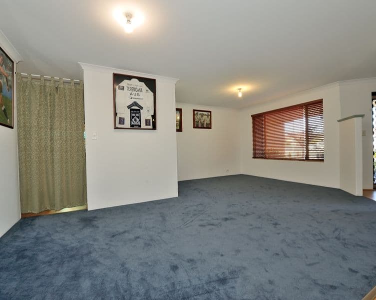 47 Mornington Boulevard, WAIKIKI WA 6169, Waikiki - Thumbnail 8