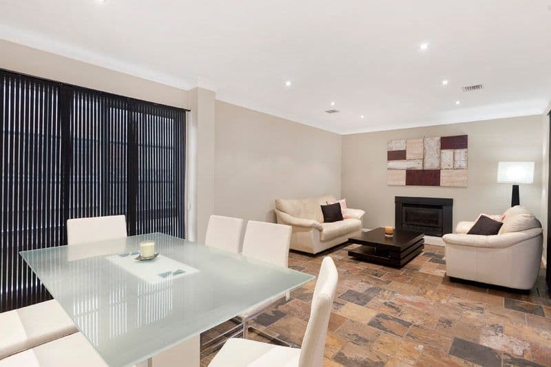 7 Fernhill Drive, Dingley Village VIC 3172, Dingley Village - Thumbnail 3