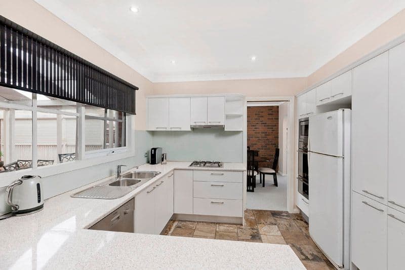 7 Fernhill Drive, Dingley Village VIC 3172, Dingley Village - Thumbnail 4