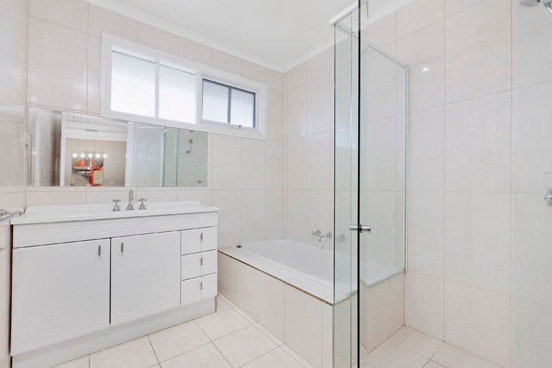 7 Fernhill Drive, Dingley Village VIC 3172, Dingley Village - Thumbnail 8