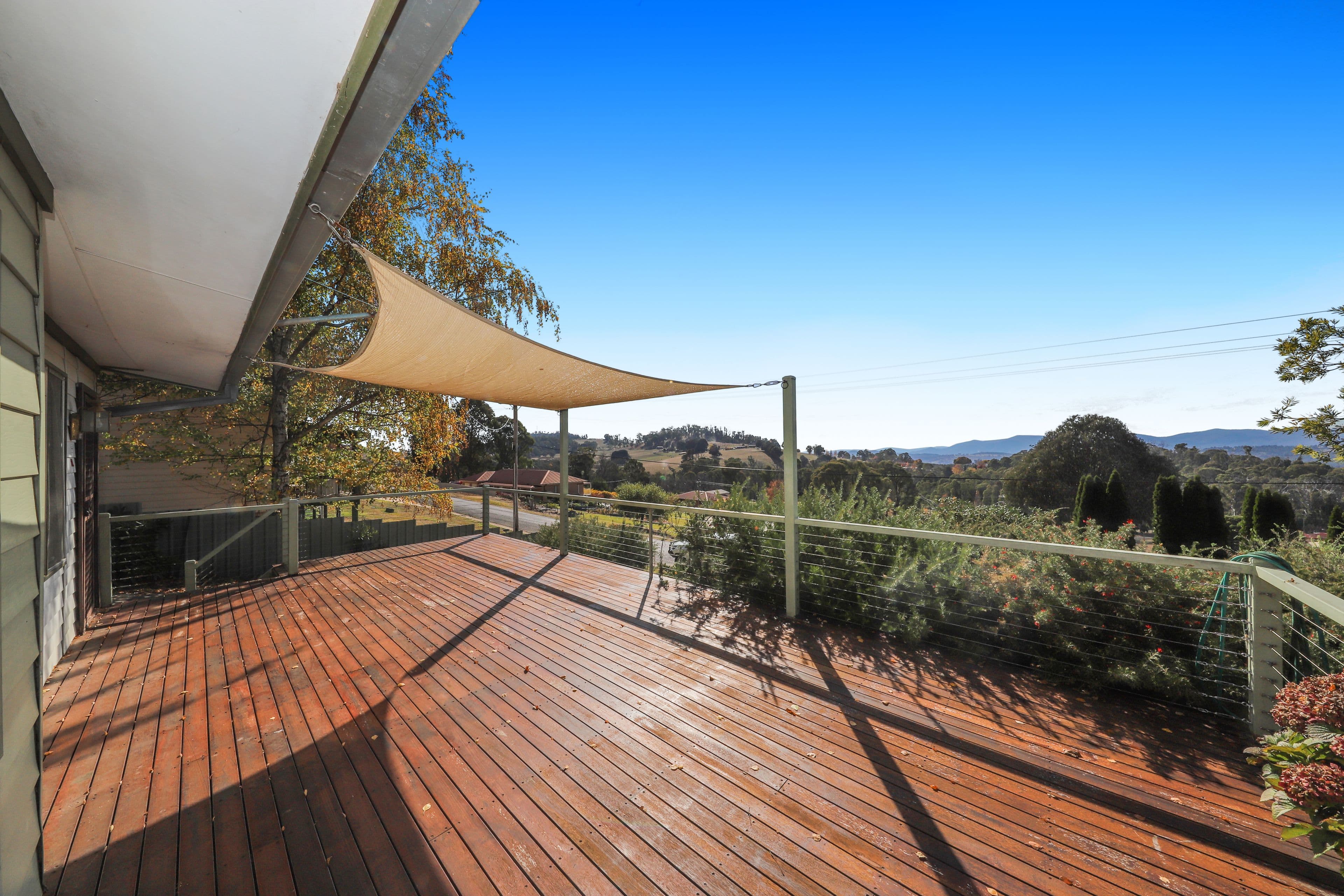 14 Bartlett Street, Batlow NSW 2730, Batlow - Thumbnail 2