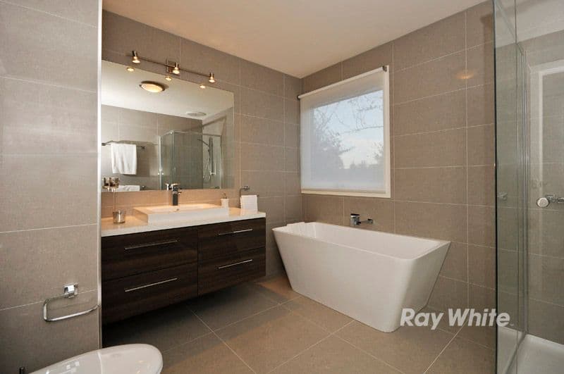 13 Renou Road, WANTIRNA SOUTH VIC 3152, Wantirna South - Thumbnail 6