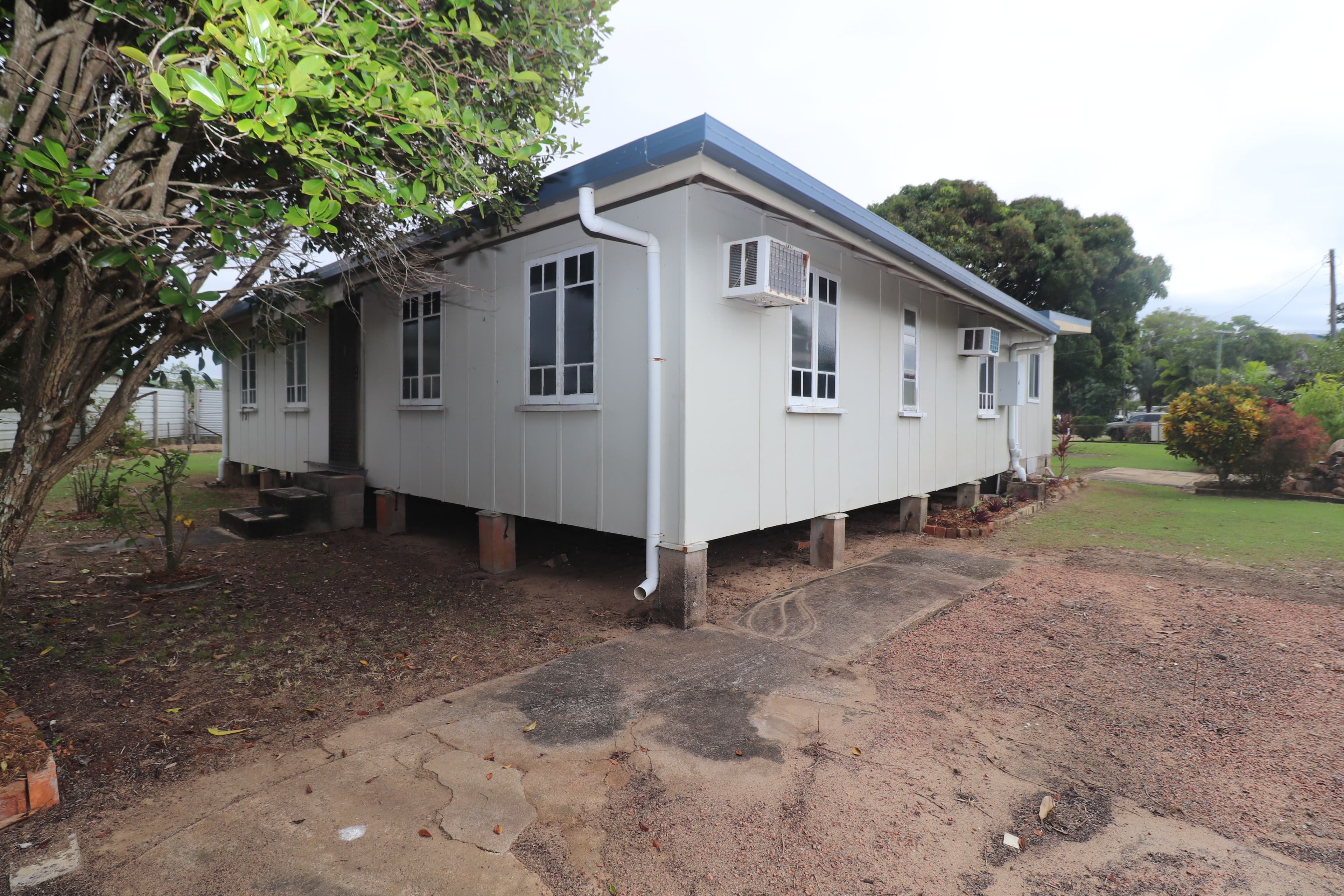 54 Bruce Parade, Lucinda QLD 4850, Lucinda - Thumbnail 2
