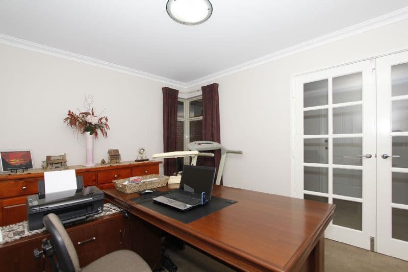 8 Jersey Road, OAKFORD WA 6121, Oakford - Thumbnail 6