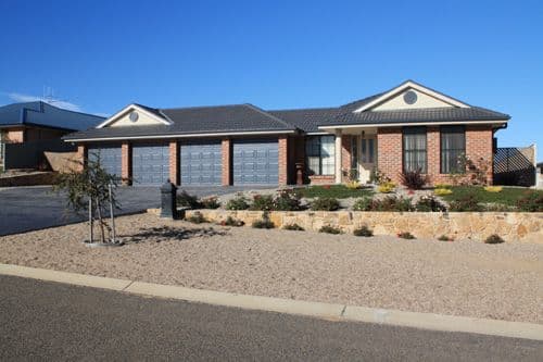 18 Eyre Street, BUNGENDORE NSW 2621, Bungendore - Image 1