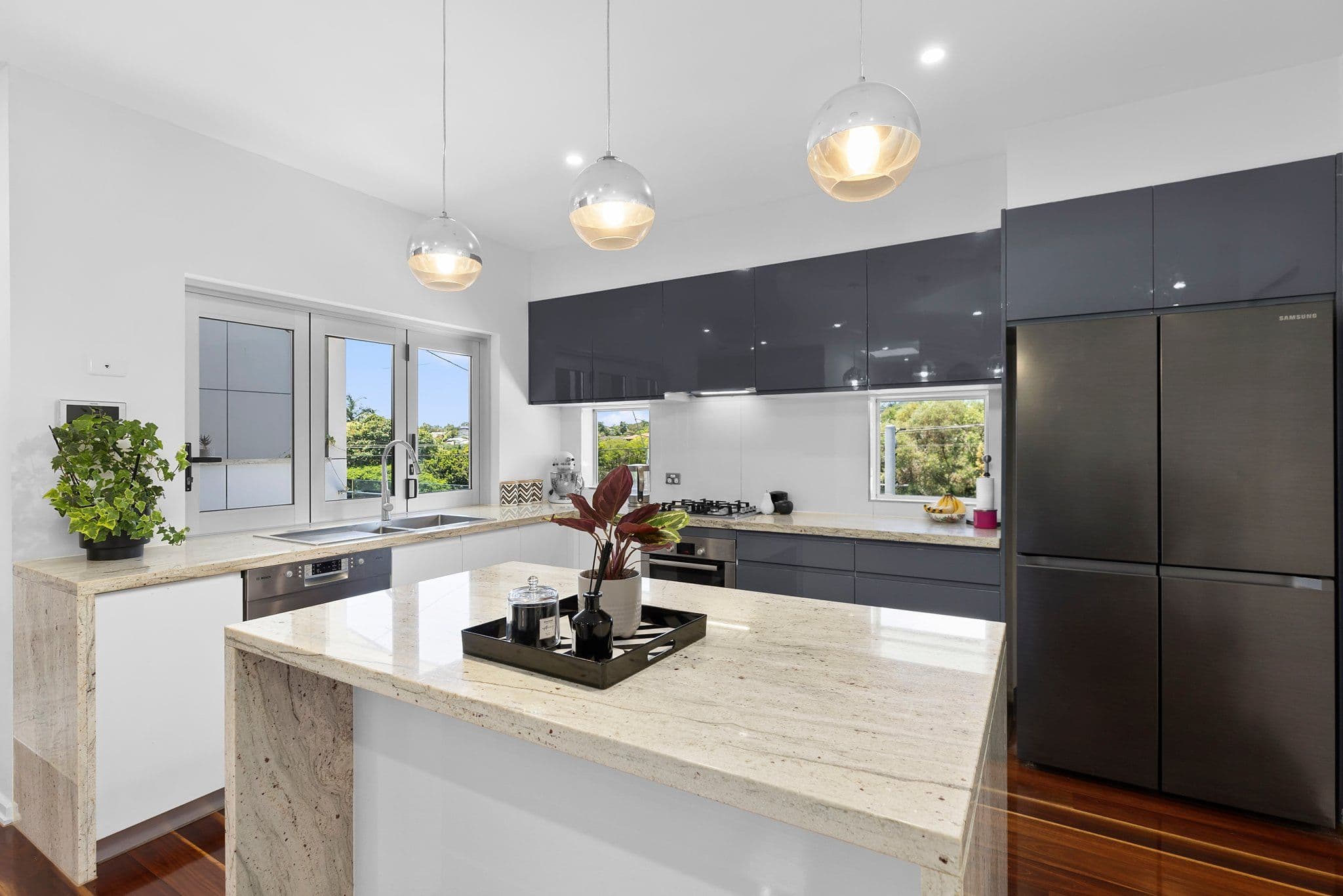 136 Creek Road, Mount Gravatt East QLD 4122, Mount Gravatt East - Thumbnail 3