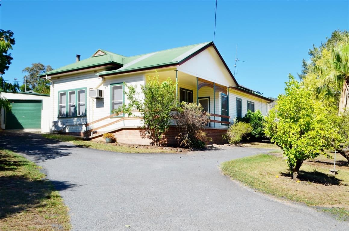 110 Herbert Street, Tumut NSW 2720, Tumut - Image 1