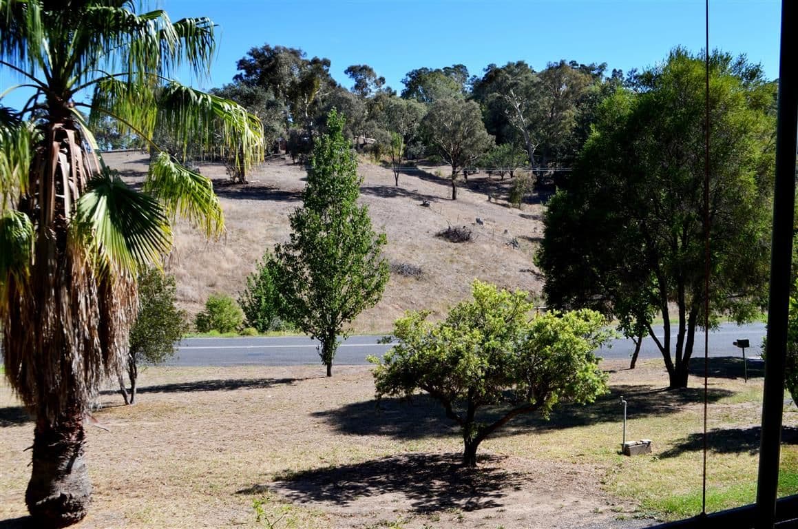 110 Herbert Street, Tumut NSW 2720, Tumut - Thumbnail 2