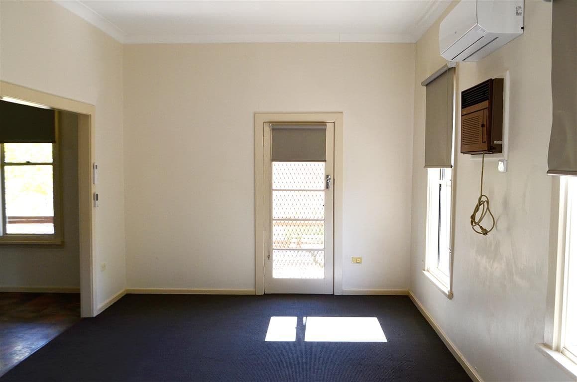 110 Herbert Street, Tumut NSW 2720, Tumut - Thumbnail 4