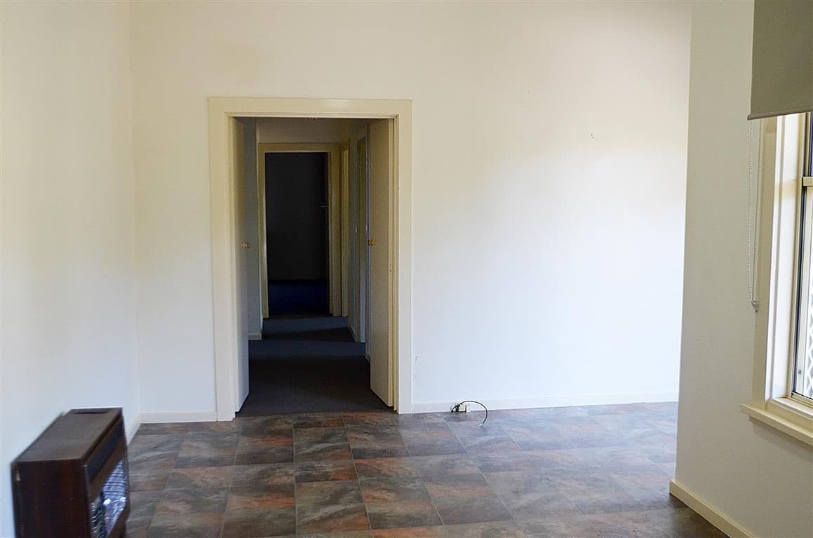 110 Herbert Street, Tumut NSW 2720, Tumut - Thumbnail 5