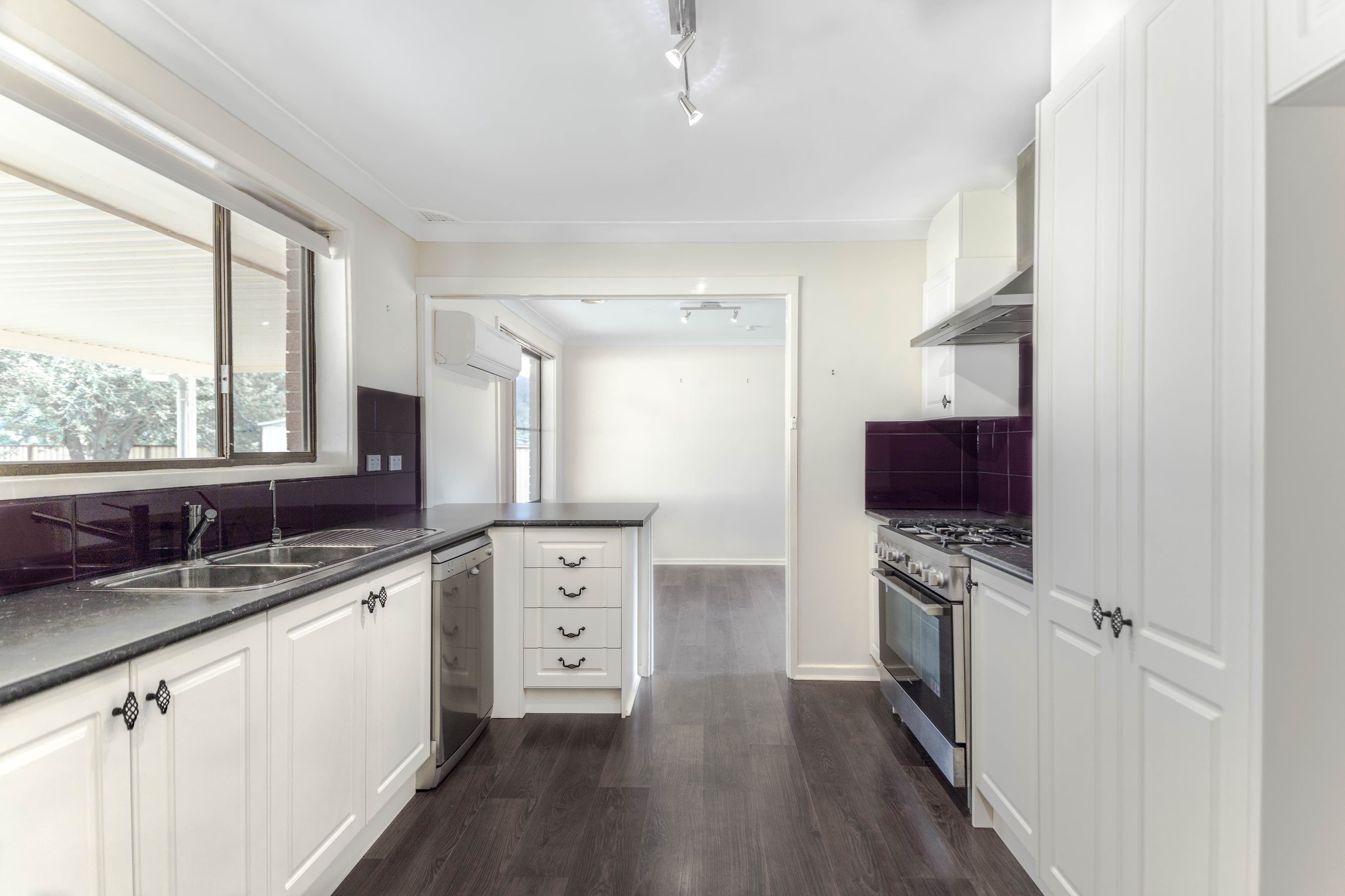 6 Heffernan Place, Lithgow NSW 2790, Lithgow - Thumbnail 2