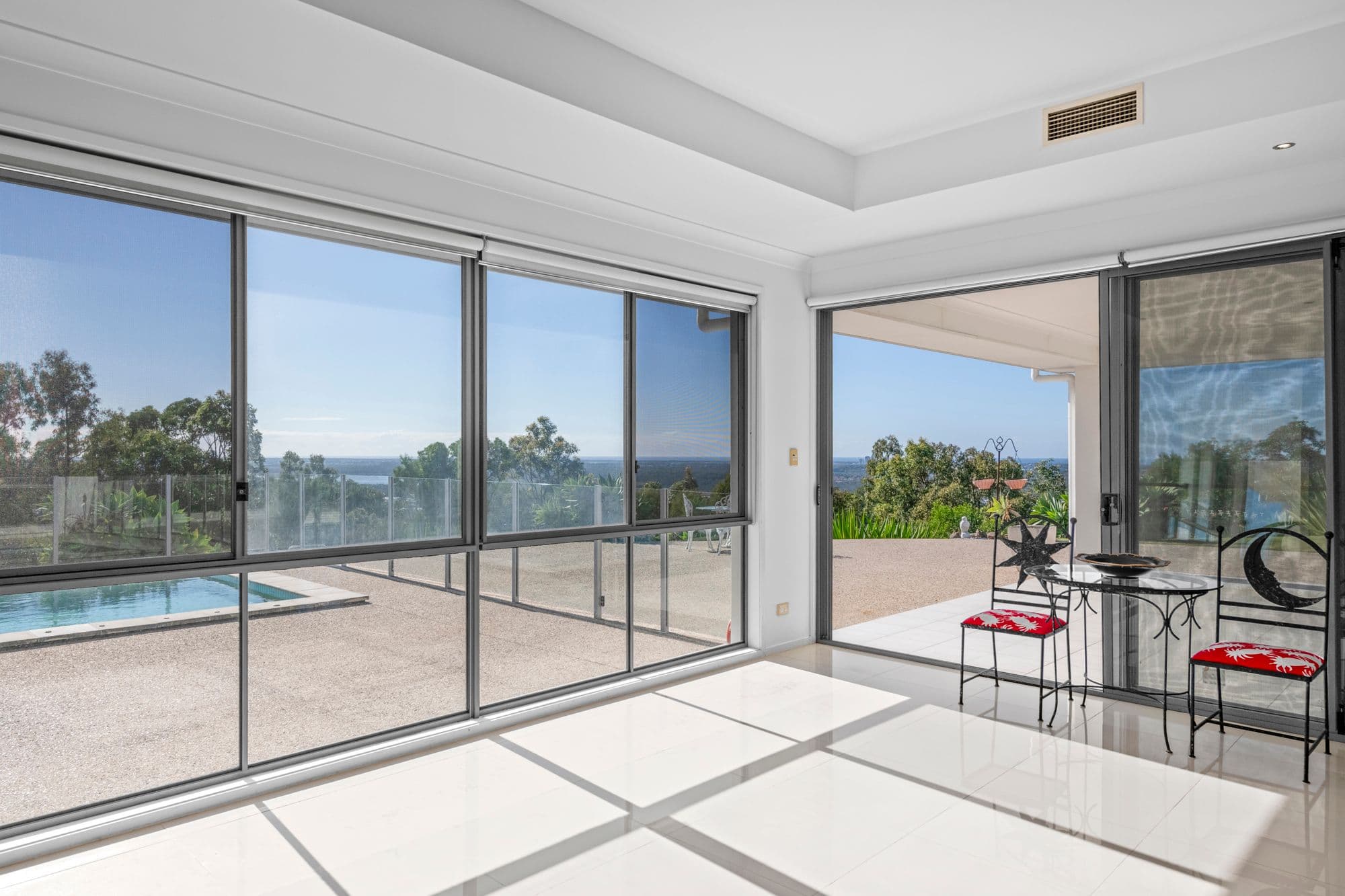 8 Zenith Crescent, Pacific Pines QLD 4211, Pacific Pines - Thumbnail 2