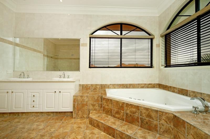 33 Champagne Boulevard, HOPE ISLAND QLD 4212, Hope Island - Thumbnail 7
