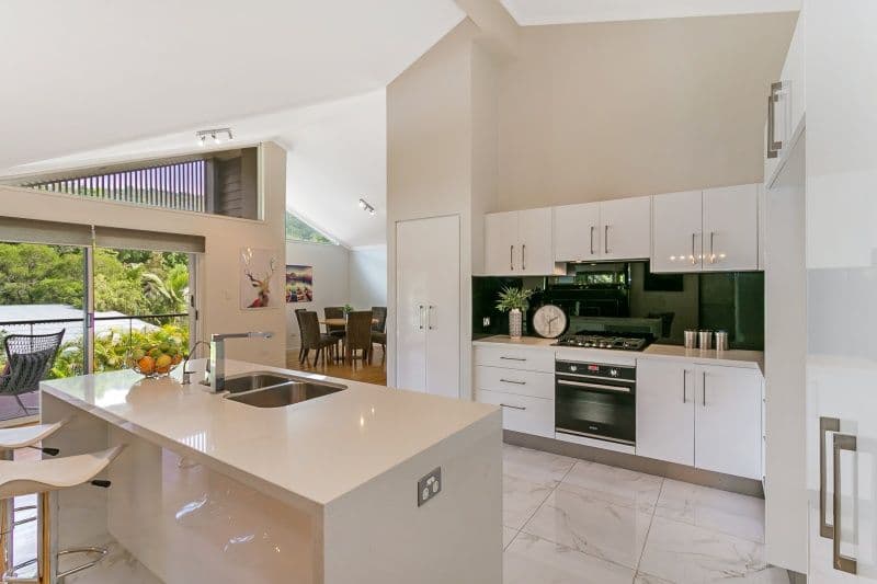 246 Chapel Hill Road, Chapel Hill QLD 4069, Chapel Hill - Thumbnail 3