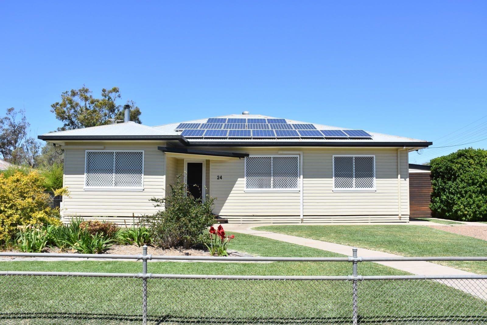 24 Adelaide Street, Moree NSW 2400, Moree - Image 1