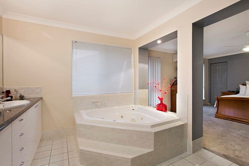 142 Oldfield Road, Sinnamon Park QLD 4073, Sinnamon Park - Thumbnail 7