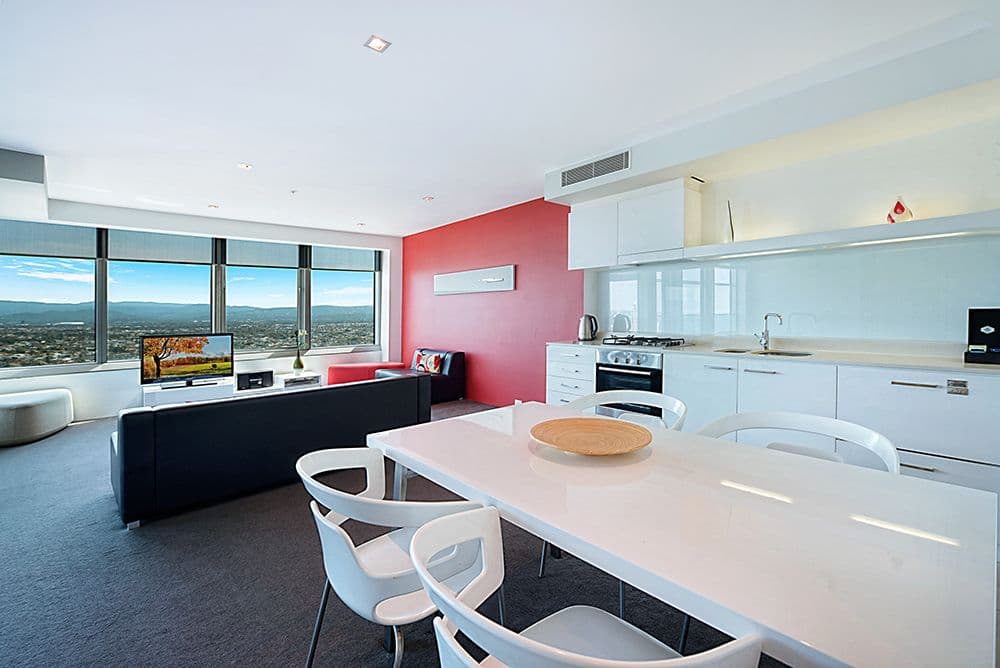 Q1 9 Hamilton Avenue, SURFERS PARADISE QLD 4217, Surfers Paradise - Thumbnail 2