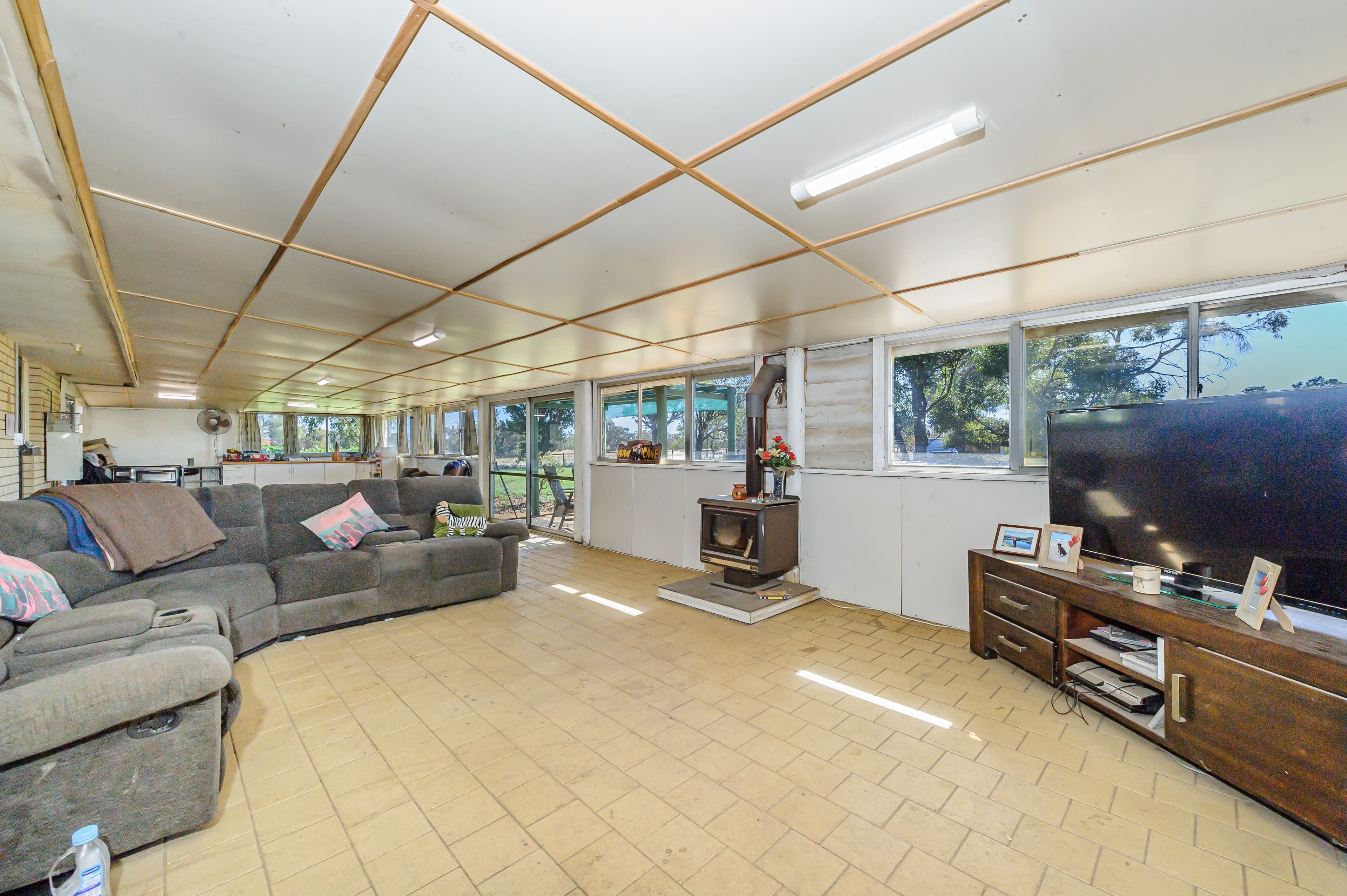 177 Ellenbrook Road, Bullsbrook WA 6084, Bullsbrook - Thumbnail 7