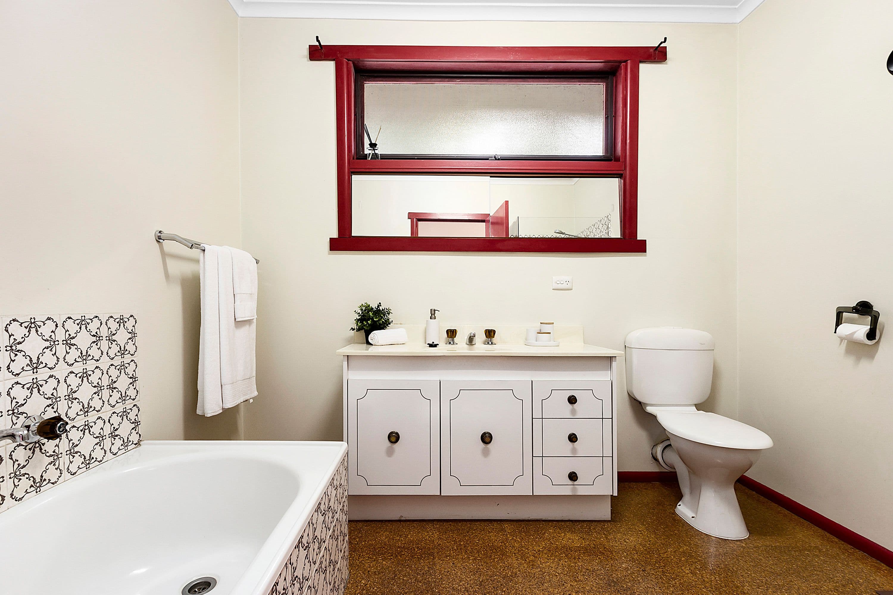 9 Agnew Street, Blackburn South VIC 3130, Blackburn South - Thumbnail 8