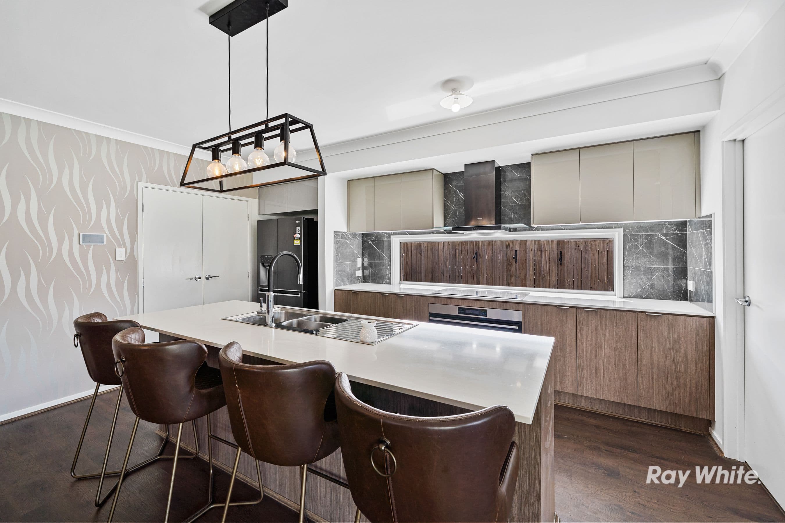10 Wicker Street, Greenbank QLD 4124, Greenbank - Thumbnail 7