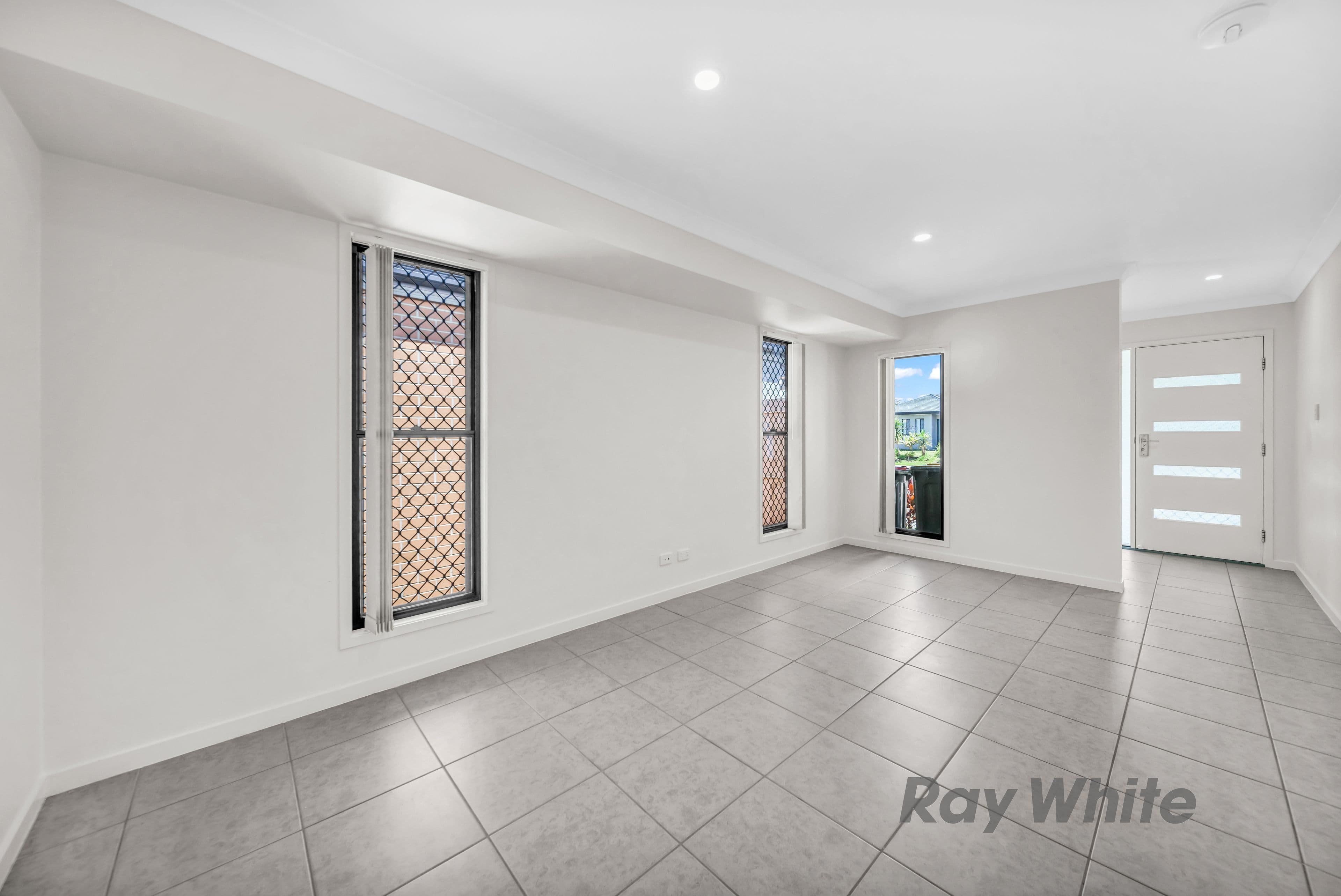 83 Killara Boulevard, Logan Reserve QLD 4133, Logan Reserve - Thumbnail 5