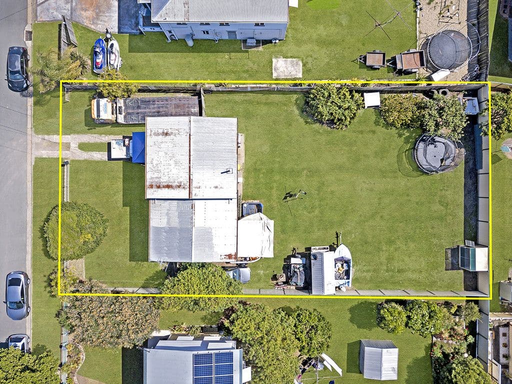 42 Dalton Street, Kippa-Ring QLD 4021, Kippa-Ring - Thumbnail 3