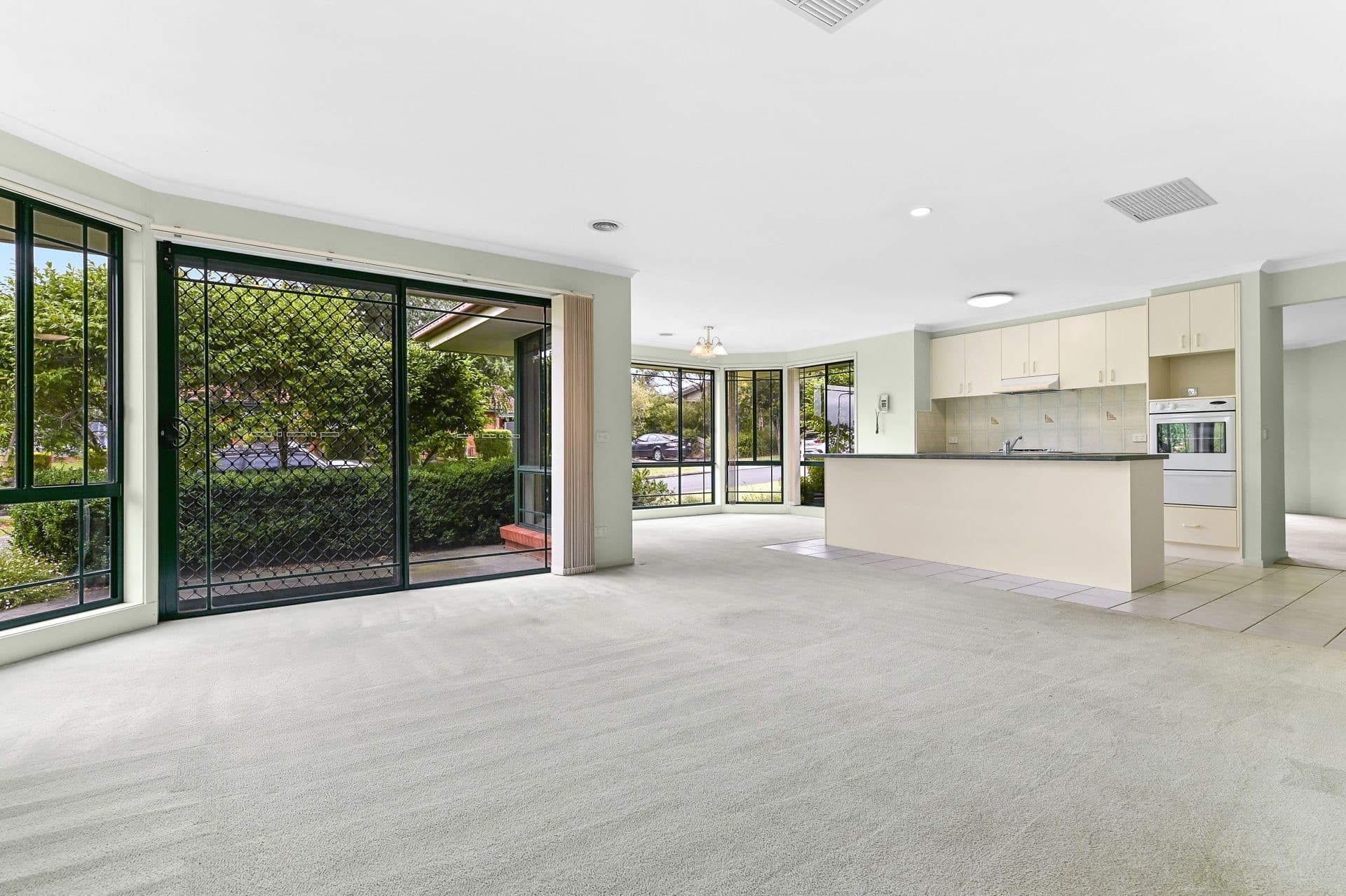 3 Marlesford Crescent, Berwick VIC 3806, Berwick - Thumbnail 7