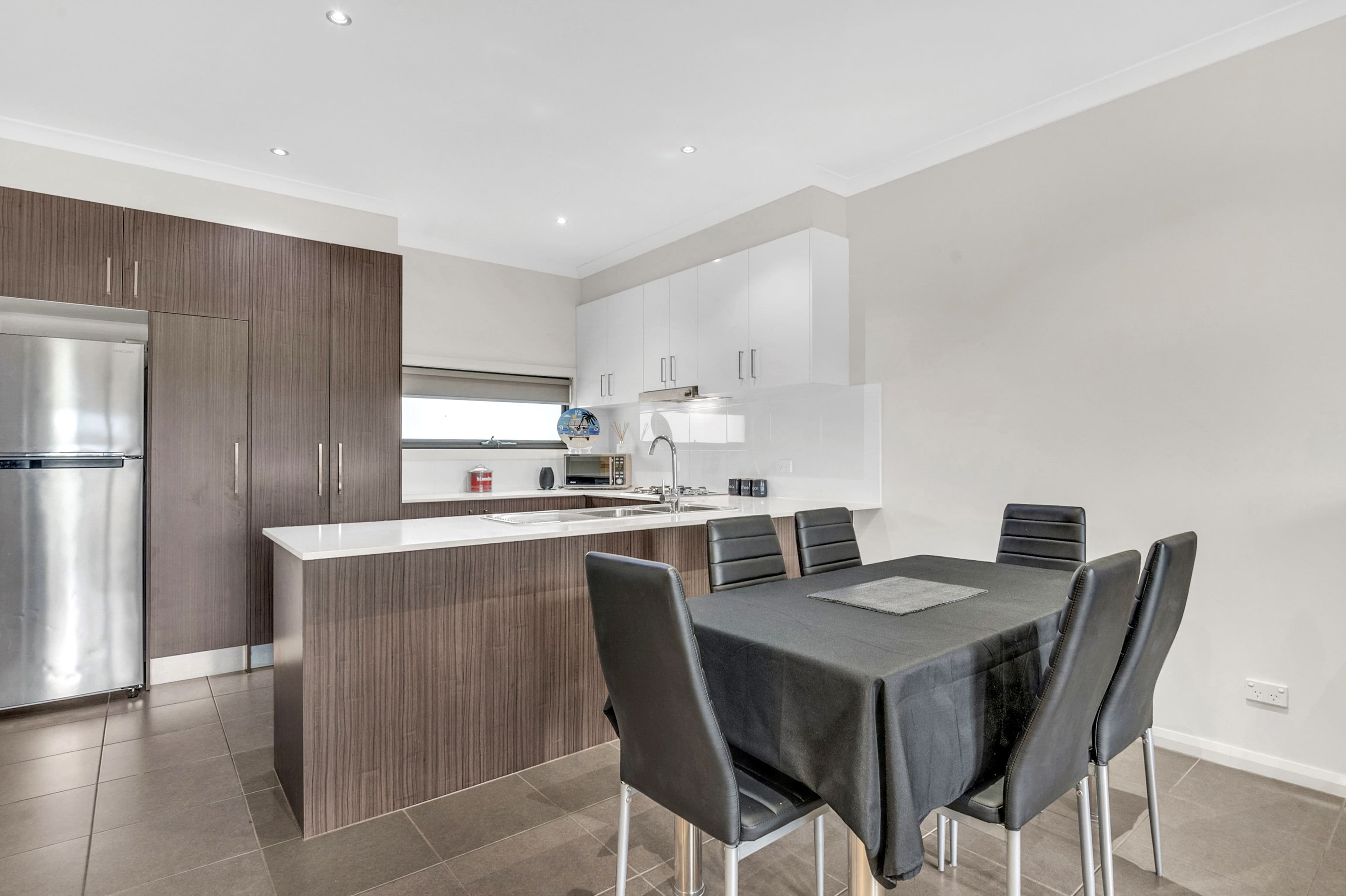 5 Cohen Walk, Craigieburn VIC 3064, Craigieburn - Thumbnail 5