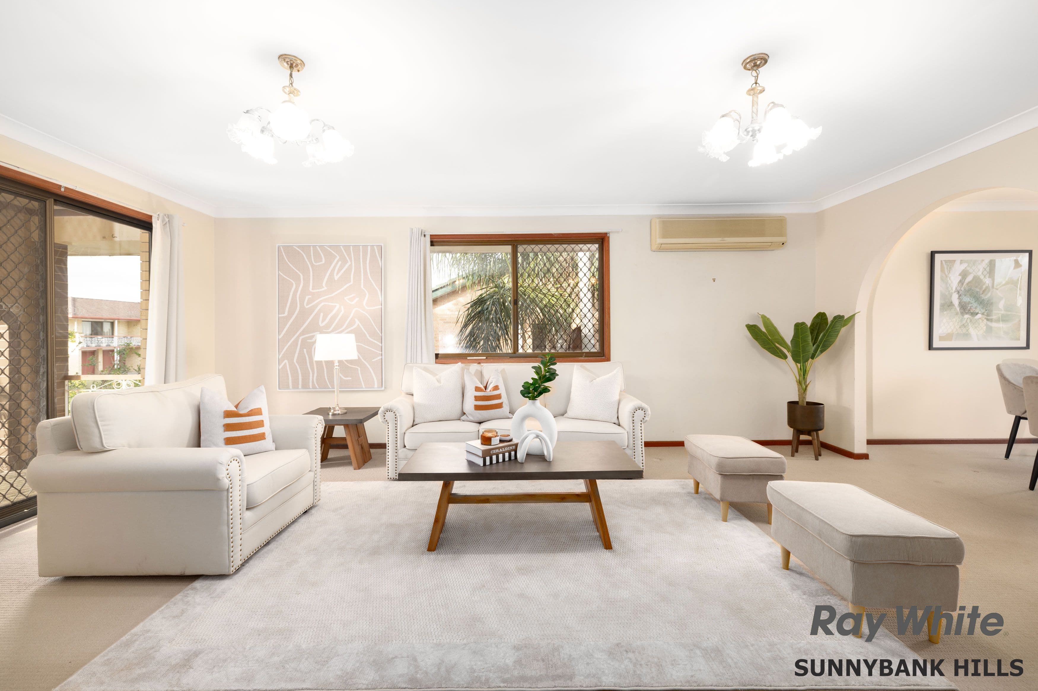 11 Hermitage Street, Eight Mile Plains QLD 4113, Eight Mile Plains - Thumbnail 2