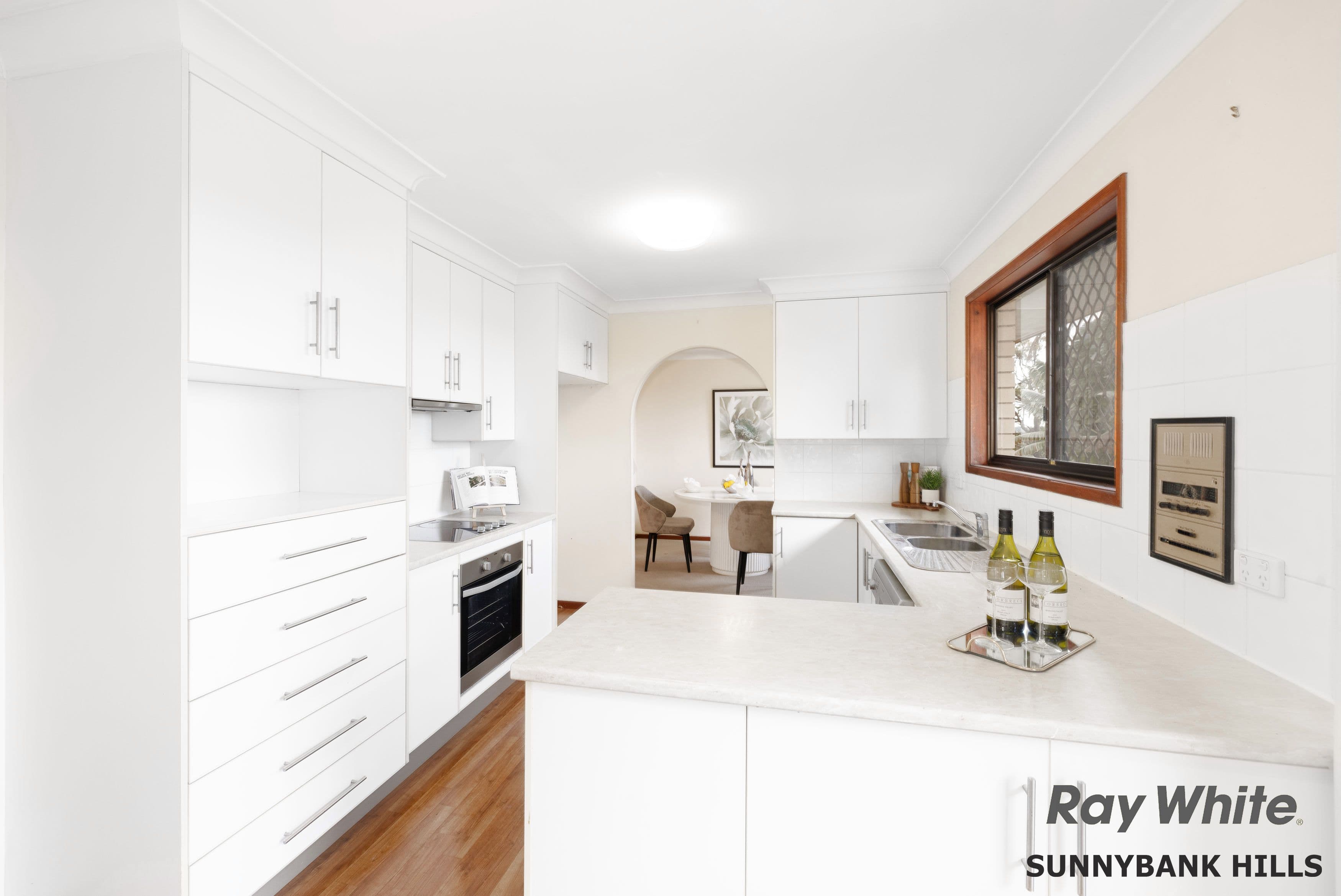 11 Hermitage Street, Eight Mile Plains QLD 4113, Eight Mile Plains - Thumbnail 3