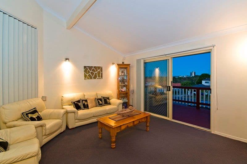 30 Breakwater Road, ROBINA QLD 4226, Robina - Thumbnail 7