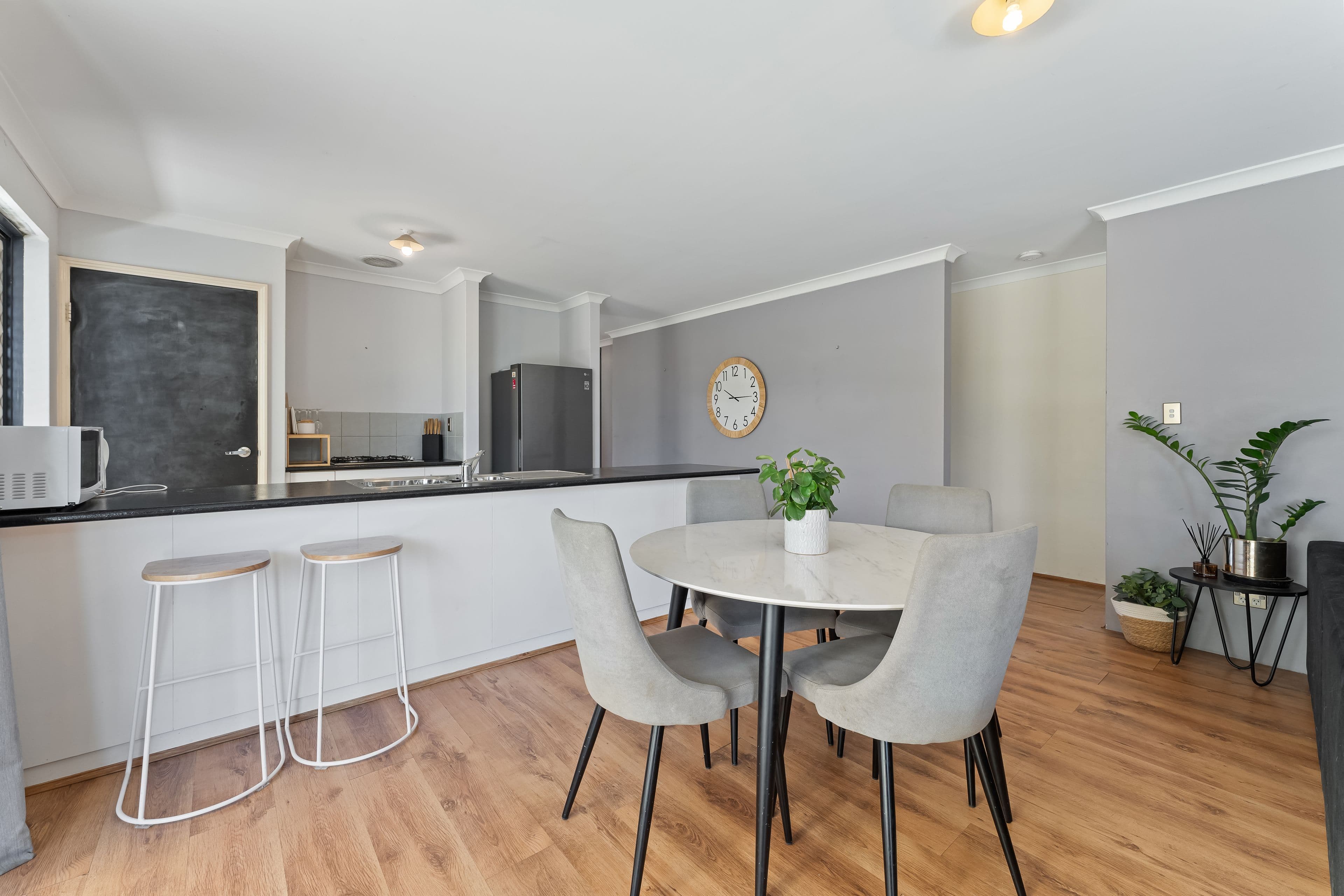 21 Wanderer Parkway, Baldivis WA 6171, Baldivis - Thumbnail 2