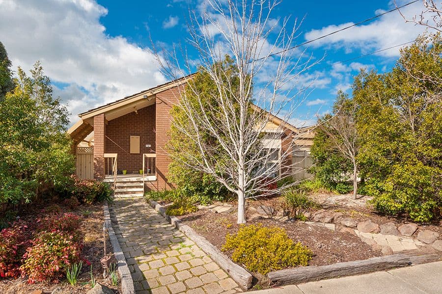 5 Newbold Avenue, Craigieburn VIC 3064, Craigieburn - Image 1