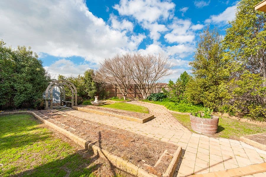 5 Newbold Avenue, Craigieburn VIC 3064, Craigieburn - Thumbnail 6
