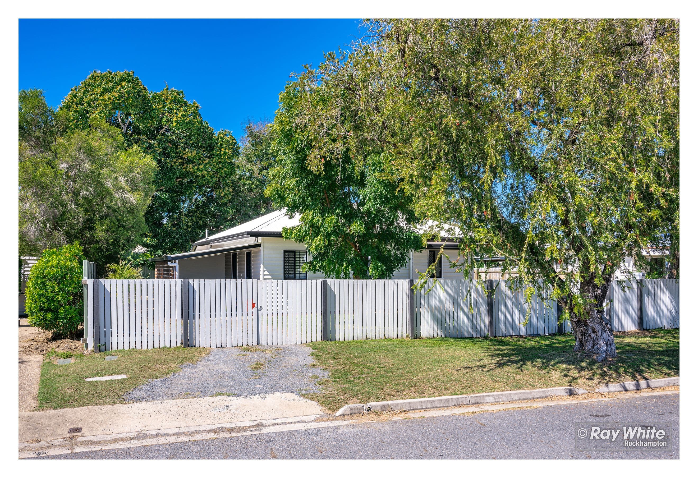 262 Hutton Street, Berserker QLD 4701, Berserker - Thumbnail 2