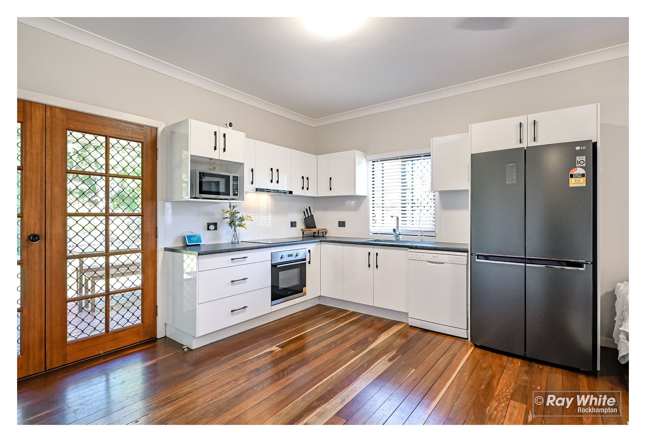 262 Hutton Street, Berserker QLD 4701, Berserker - Thumbnail 5